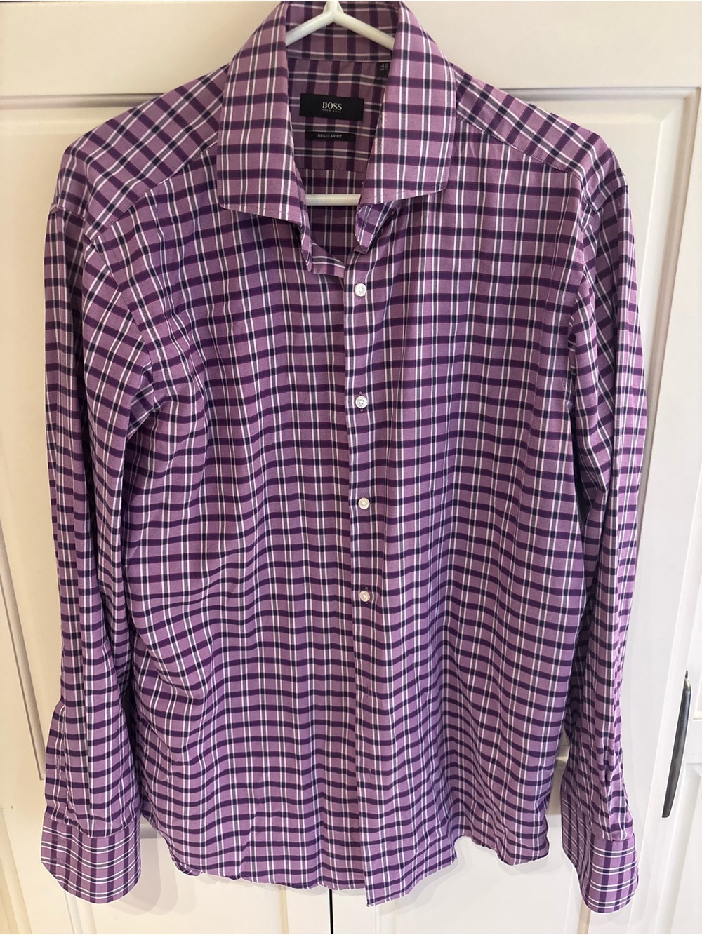 BOSS Hugo Boss Men’s Purple Plaid Long Sleeve Dress Shirt Regular Fit 16.5 / 42